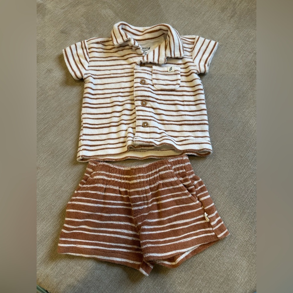Easy-Peasy Striped Shorts and Shirt